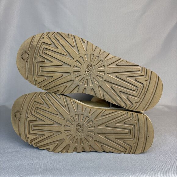 Womens UGG Boots Sz 7 Classic Tall Sand Sheepskin Suede Wool Boho Festival $220 - Picture 15 of 15